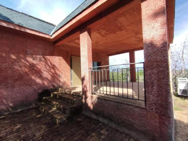 Villa en venta en Robledo De Chavela