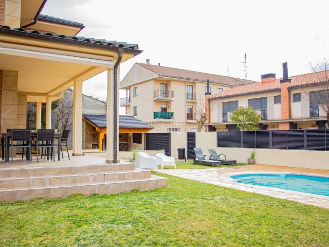 Chalet en venta en Rodezno, La Rioja
