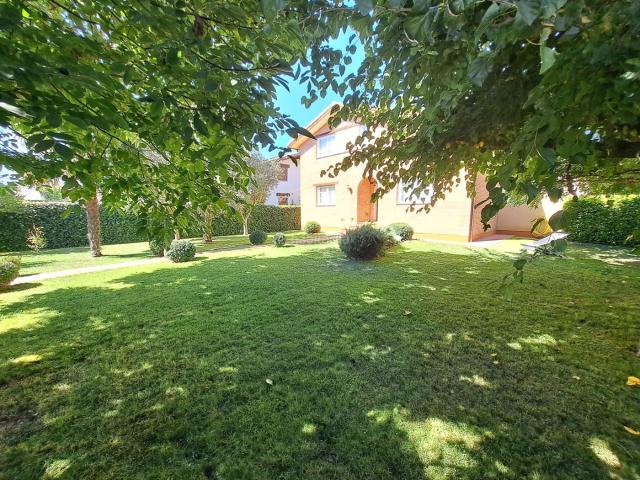 Chalet en venta en Rodezno, La Rioja