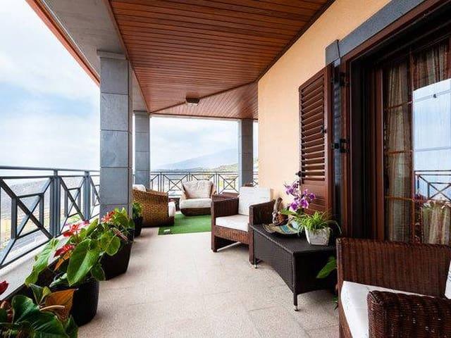Chalet en venta en Armeñime, Adeje