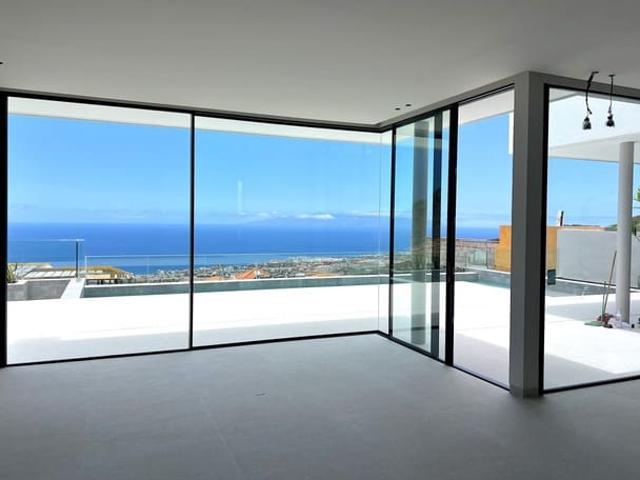 Chalet en venta en Armeñime, Adeje