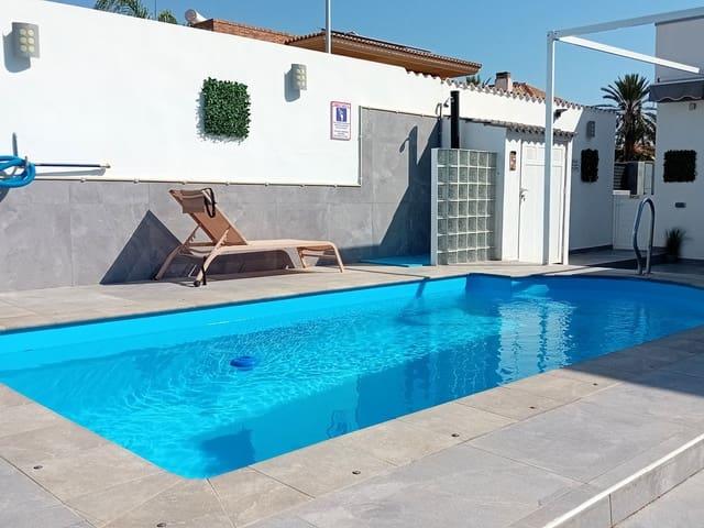 Chalet en venta en Roquetas De Mar, Andalucía