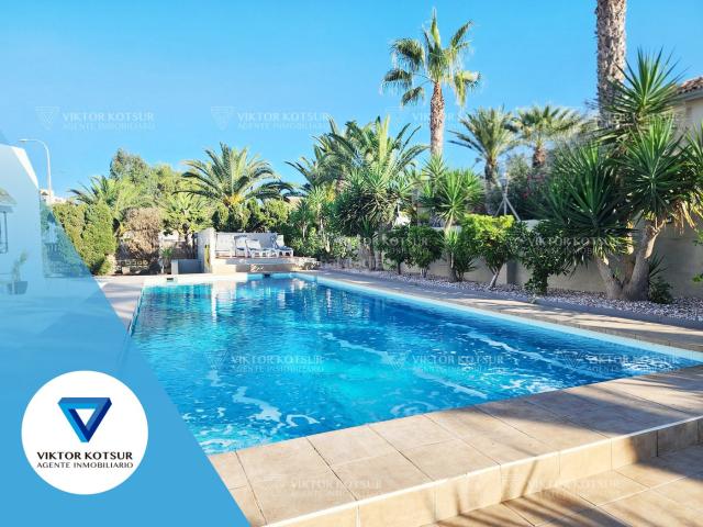 Chalet en venta en Los Depósitos, Roquetas De Mar