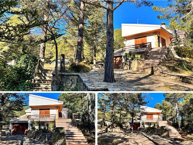Villa en venta en Roquetes