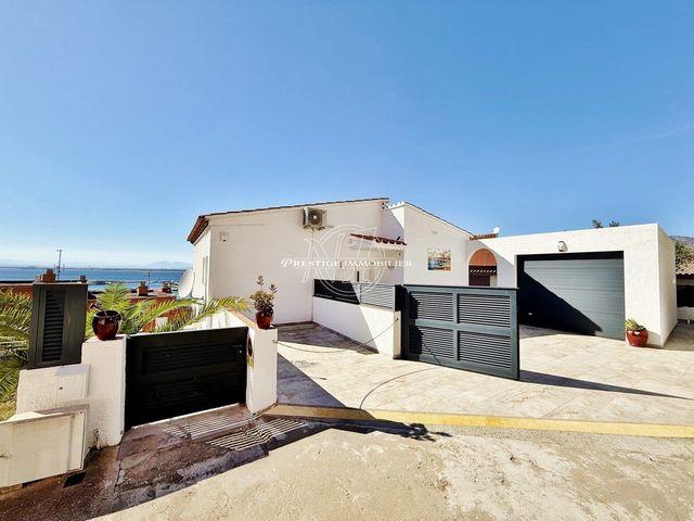 Chalet en venta en Roses, Girona