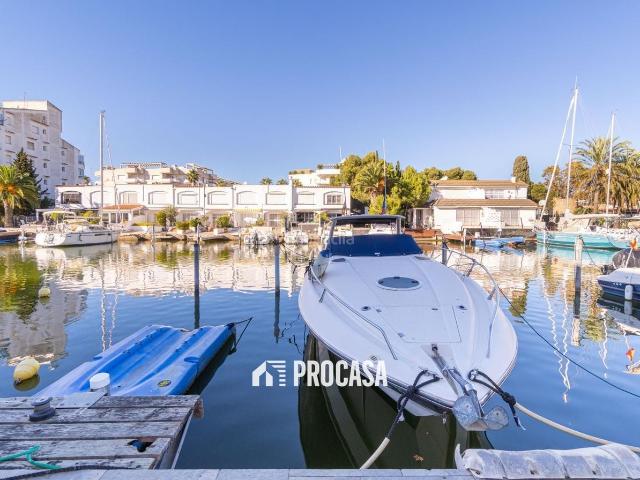 Chalet en venta en Santa Margarida, Alt Empordà