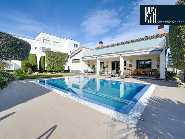 Chalet en venta en Santa Margarida, Alt Empordà