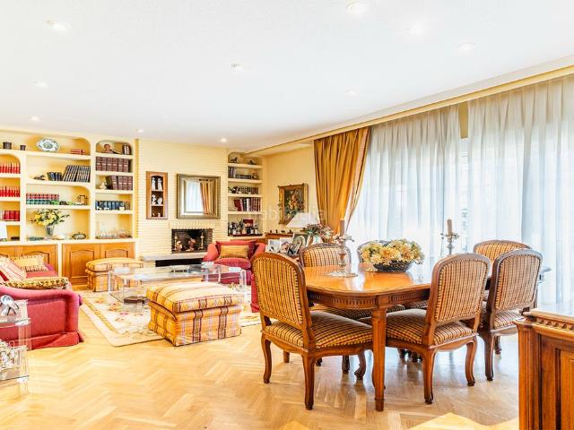 Chalet en venta en Rozas De Puerto Real, Madrid