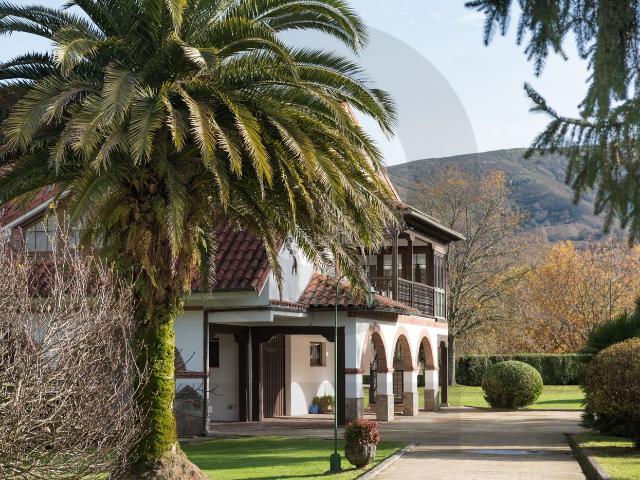 Chalet en venta en Ruente, Cantabria