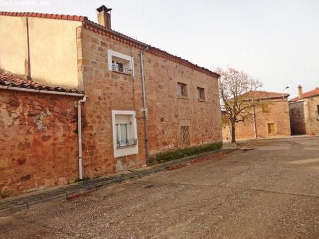 Casa en venta en Salas De Los Infantes, Castilla y León