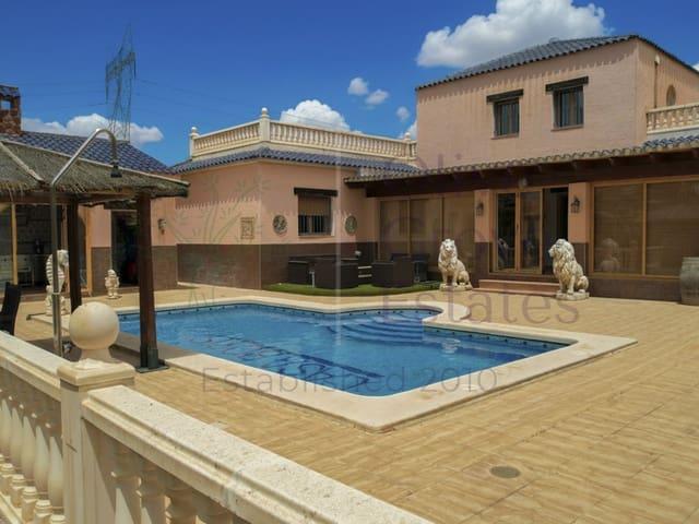 Chalet en venta en Cecilia Bartolomé (Mujeres Libres), l'Alt Vinalopó / El Alto Vinalopó