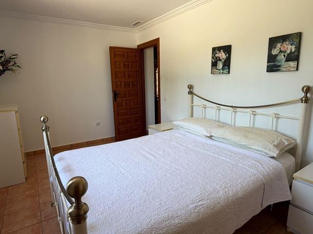 Chalet en venta en Cecilia Bartolomé (Mujeres Libres), l'Alt Vinalopó / El Alto Vinalopó