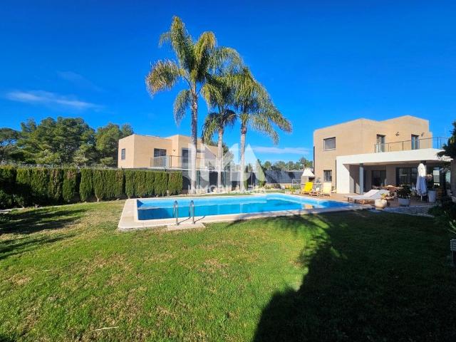 Chalet en venta en Colinas de San Antonio, el Camp de Túria