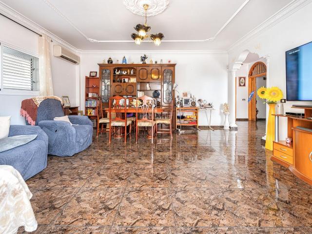 Chalet en venta en San Bartolomé De Tirajana, Canarias