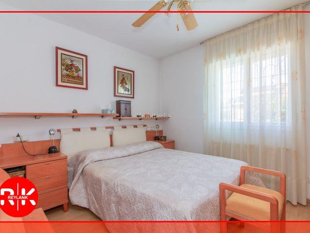 Chalet en venta en San Fernando De Henares, Madrid