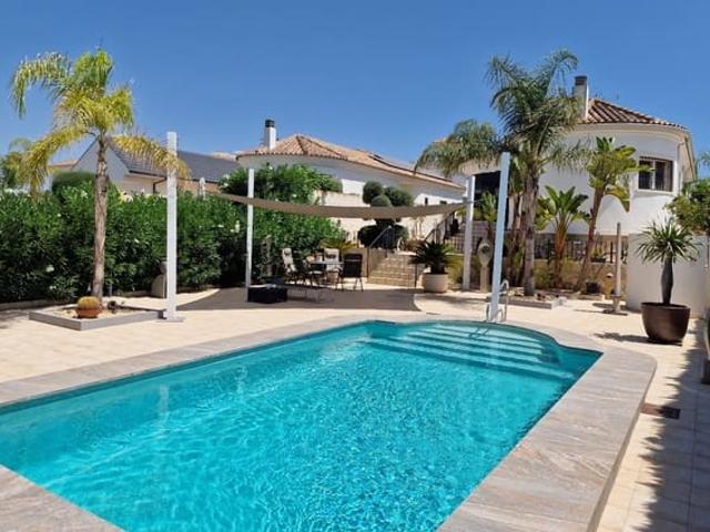 Villa en venta en San Fulgencio