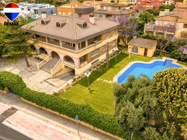 Chalet en venta en Platja de Mutxavista, l'Alacantí