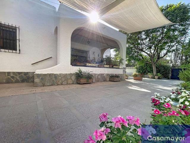 Chalet en venta en Platja de Mutxavista, l'Alacantí