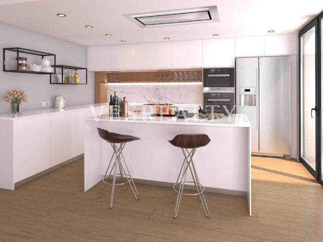 Villa en venta en San Juan De Alicante, Platja de Mutxavista