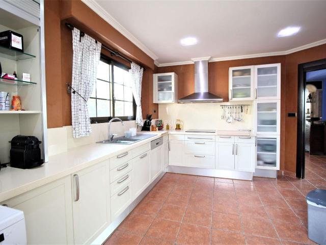 Chalet en venta en Platja de Mutxavista, l'Alacantí