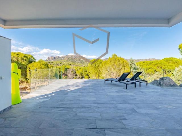 Chalet en venta en San Martín De Valdeiglesias, Madrid
