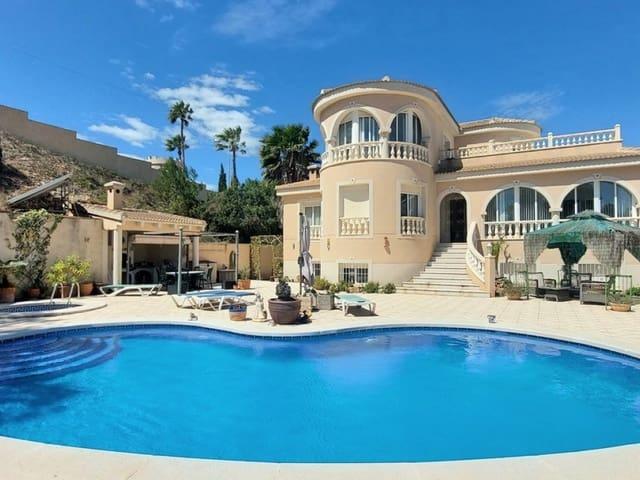 Villa en venta en San Miguel De Salinas
