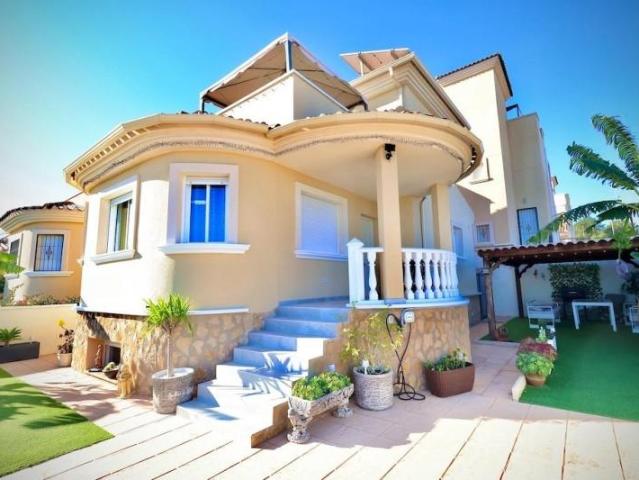 Villa en venta en San Miguel De Salinas, San Javier