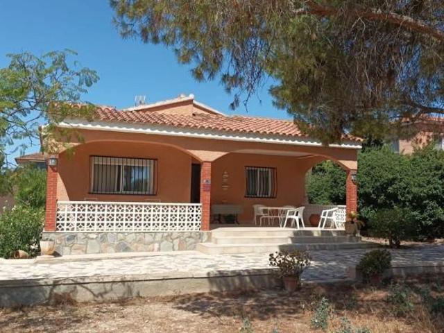 Villa en venta en San Vicente Del Raspeig, Bonanova