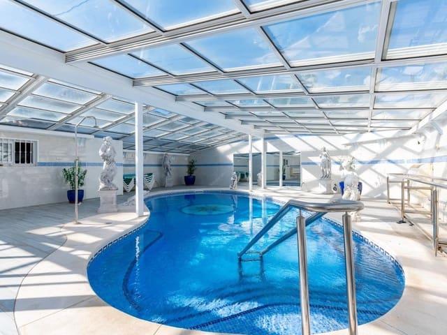 Chalet en venta en Sanlúcar La Mayor, Andalucía