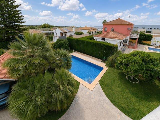 Chalet en venta en Sanlúcar La Mayor, Andalucía