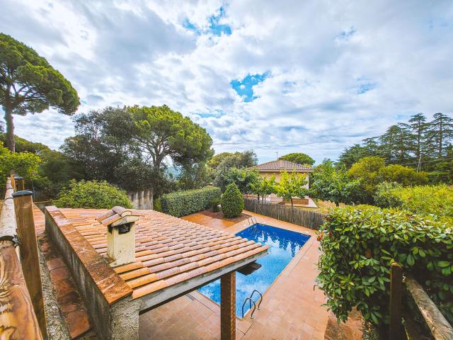 Chalet en venta en Can Bartomet, Sant Cebrià de Vallalta