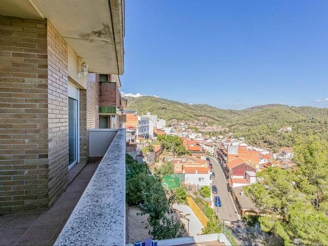 Villa en venta en Sant Climent De Llobregat