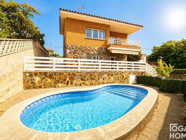 Chalet en venta en Valldoreix, Vallès Occidental