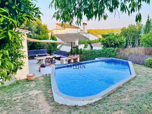 Chalet en venta en Sant Miquel De Fluvià, Girona