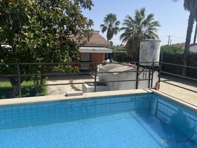 Chalet en venta en Santa Amalia, Extremadura