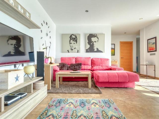 Villa en venta en Santa Llogaia D'àlguema