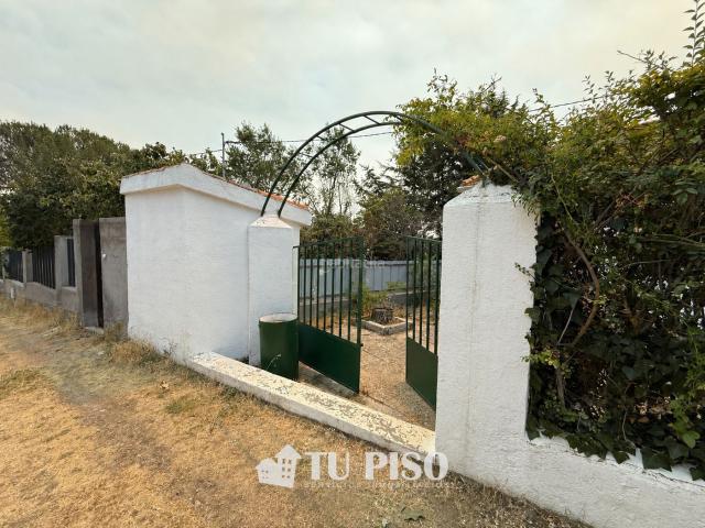 Chalet en venta en Santa María De La Alameda, Madrid