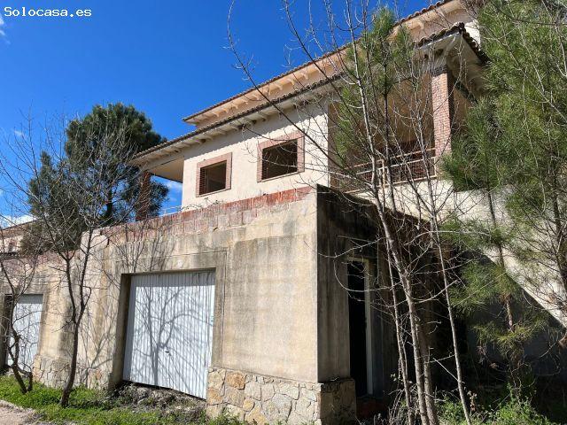 Casa en venta en Santa María Del Tiétar, Ávila