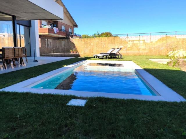 Chalet en venta en Correos, Santander