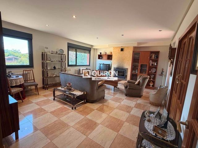 Chalet en venta en Santas Martas, Castilla y León