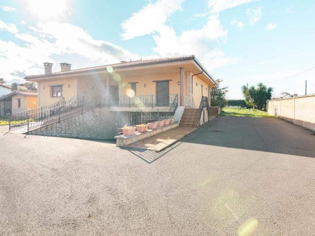 Chalet en venta en Santo Adriano, Asturias