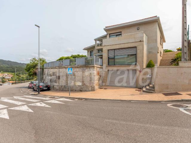 Chalet en venta en Padriñán, O Salnés