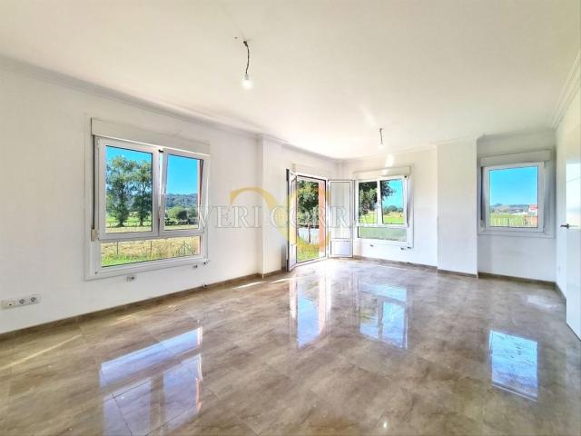 Chalet en venta en Sariego, Asturias