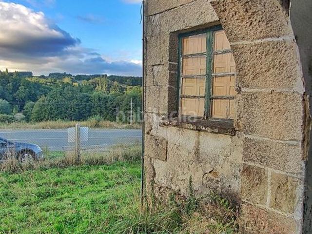 Chalet en venta en Sarria