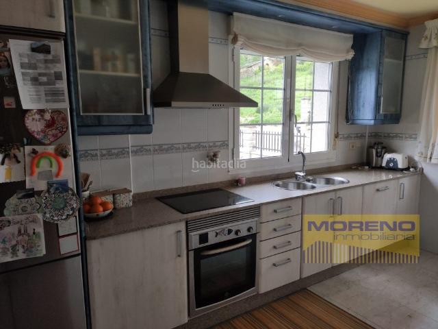 Chalet en venta en Sarria