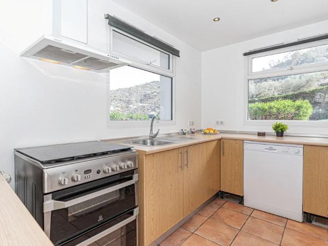 Villa en venta en Sayalonga
