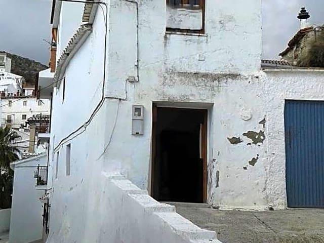 Villa en venta en Sedella