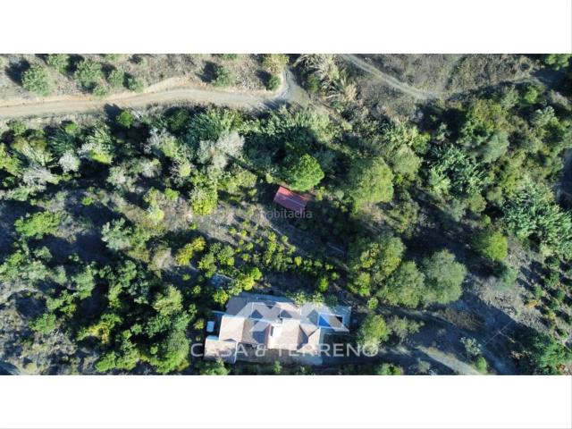 Villa en venta en Sedella