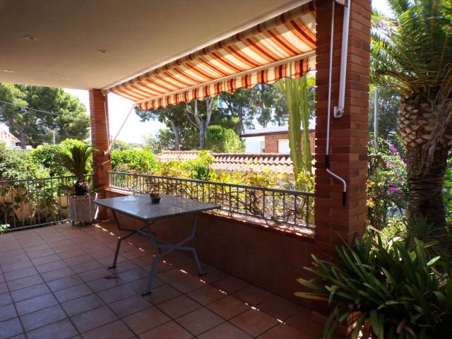 Chalet en venta en Segur de Calafell, Baix Penedès