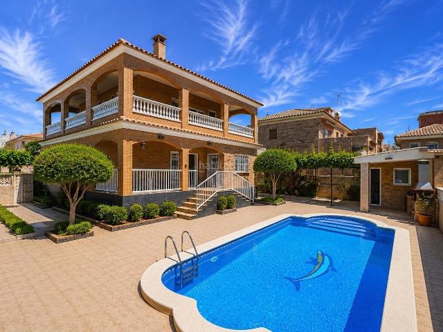 Chalet en venta en Segur de Calafell, Baix Penedès